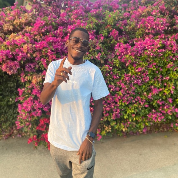 Meet your Posher, Timothy - Picture 1 of 1